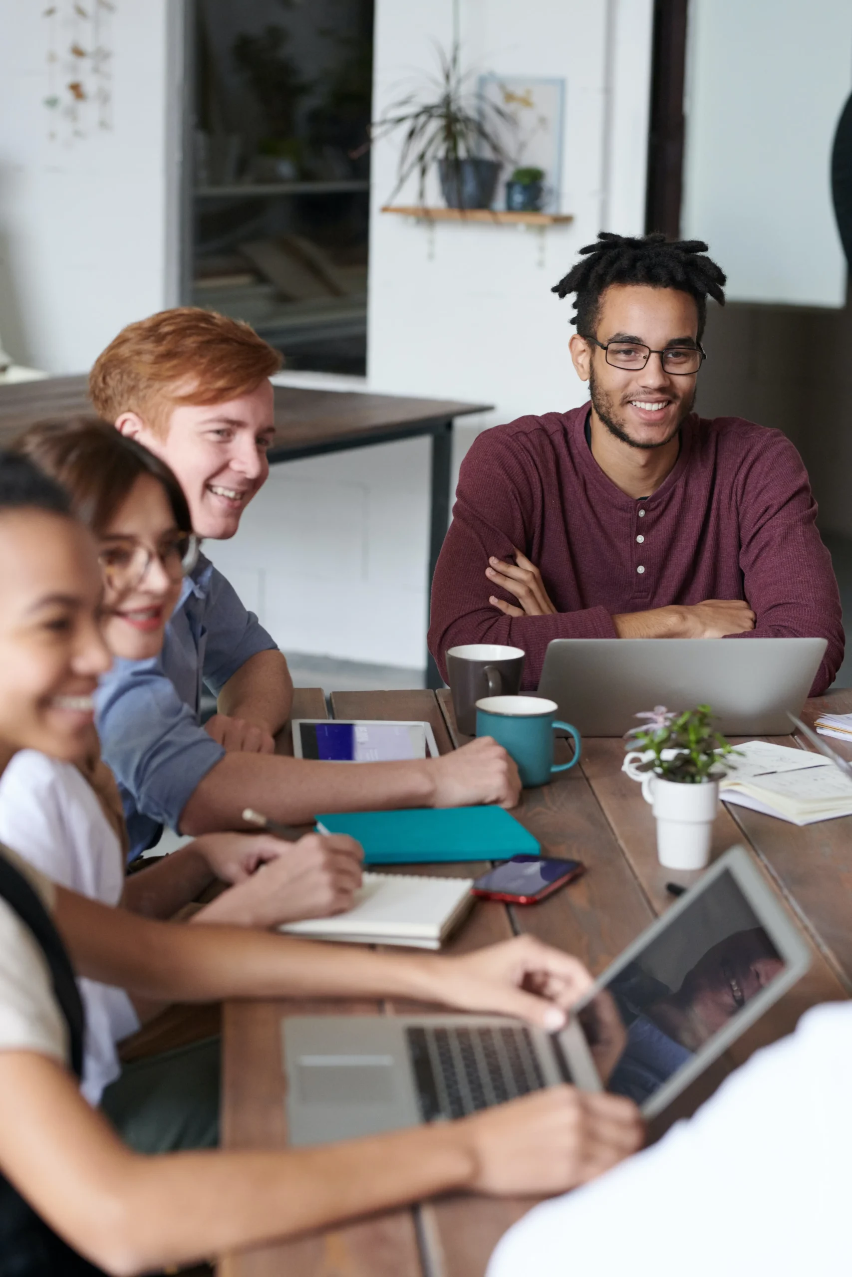 https://galileolab.kinguru.pt/wp-content/uploads/2023/07/pexels-fauxels-3184304-scaled.webp