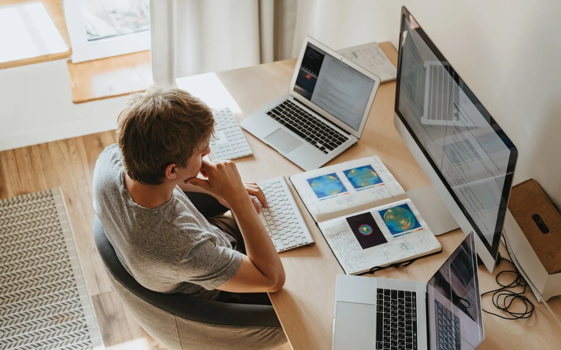 https://galileolab.kinguru.pt/wp-content/uploads/2023/07/pexels-olia-danilevich-4974922.webp