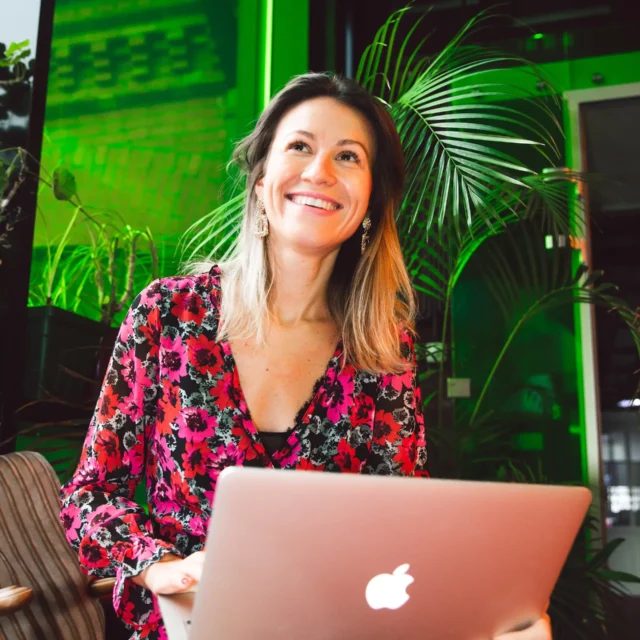 https://galileolab.kinguru.pt/wp-content/uploads/2023/07/pexels-polina-zimmerman-3746939-640x640.webp