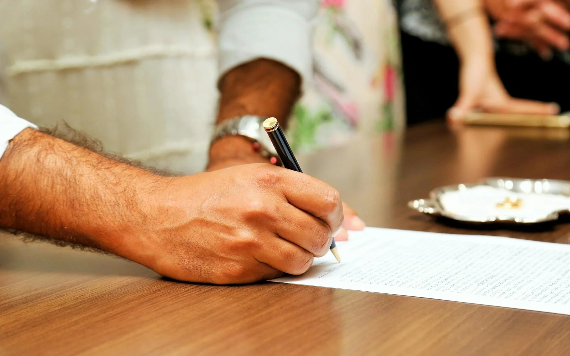 Manager de transition : Quand Souscrire à une Assurance RC Pro ou Faire Réévaluer sa Couverture ?